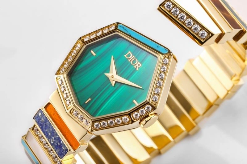 CHRISTIAN DIOR Watches Refined 182070
