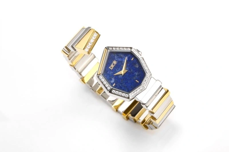 CHRISTIAN DIOR Watches Sleek 182071