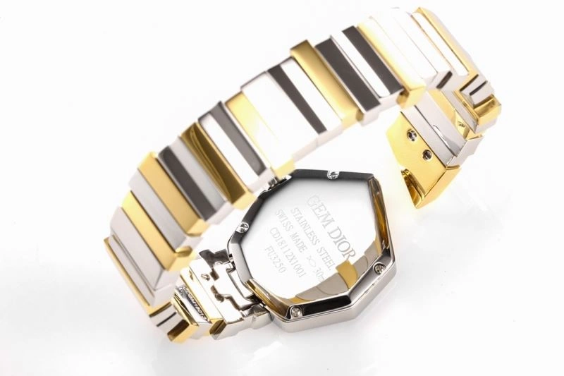 CHRISTIAN DIOR Watches Sleek 182071