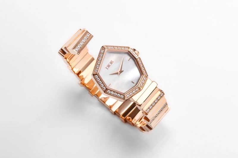 CHRISTIAN DIOR Watches Upgraded 182063