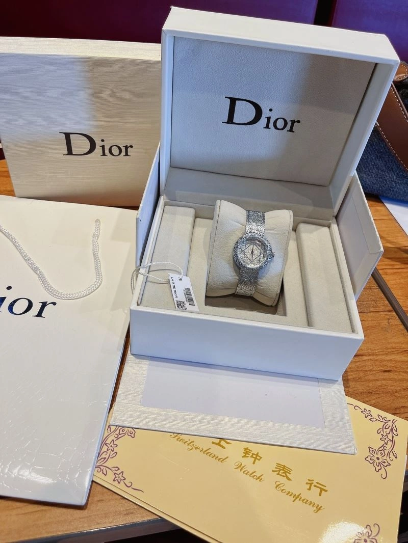 Efficient CHRISTIAN DIOR Watches 182062