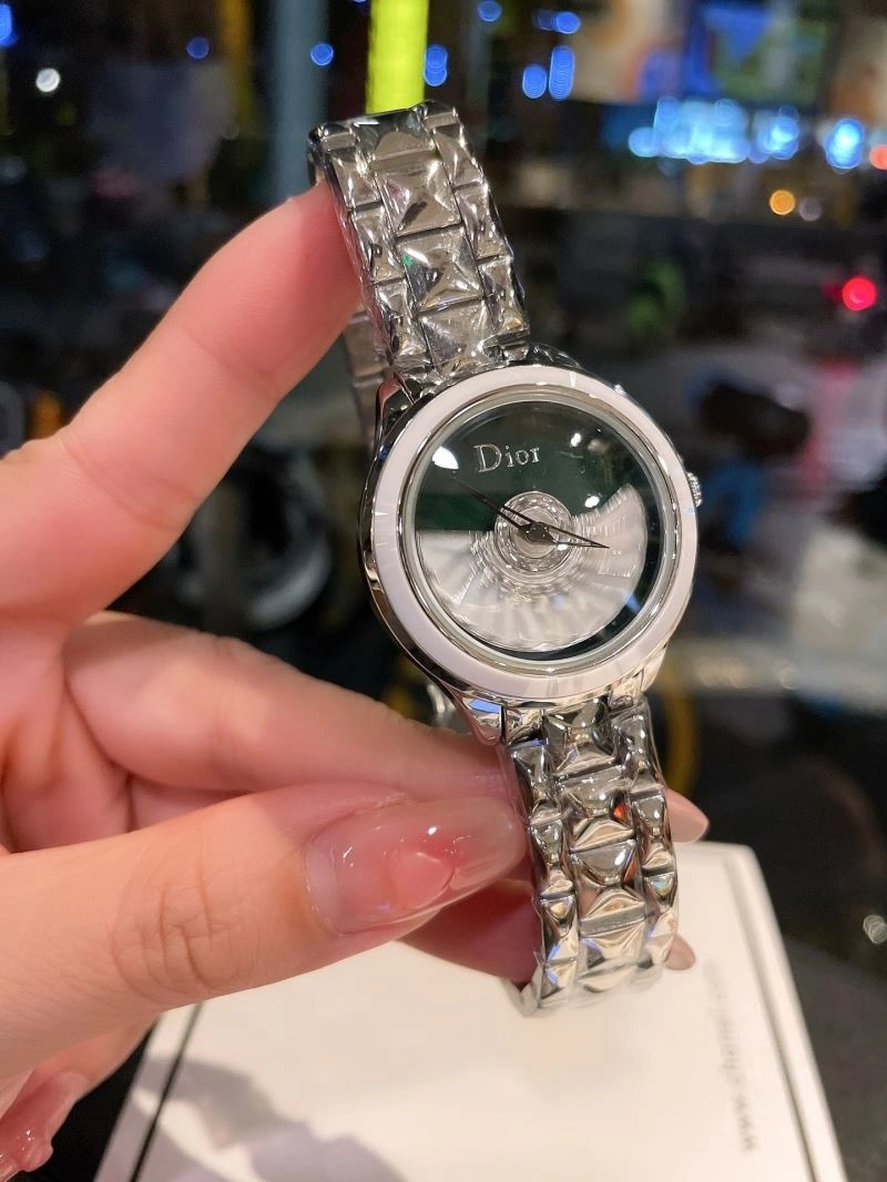 Soft CHRISTIAN DIOR Watches 182077