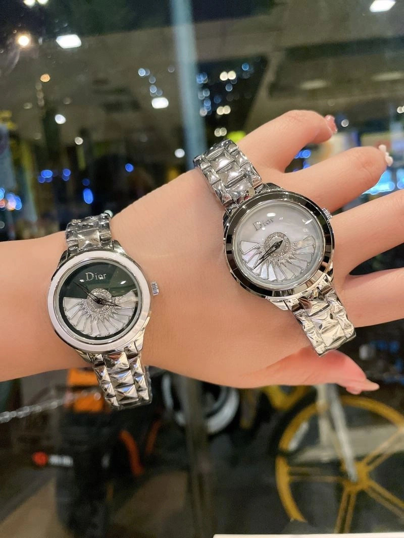 Soft CHRISTIAN DIOR Watches 182077