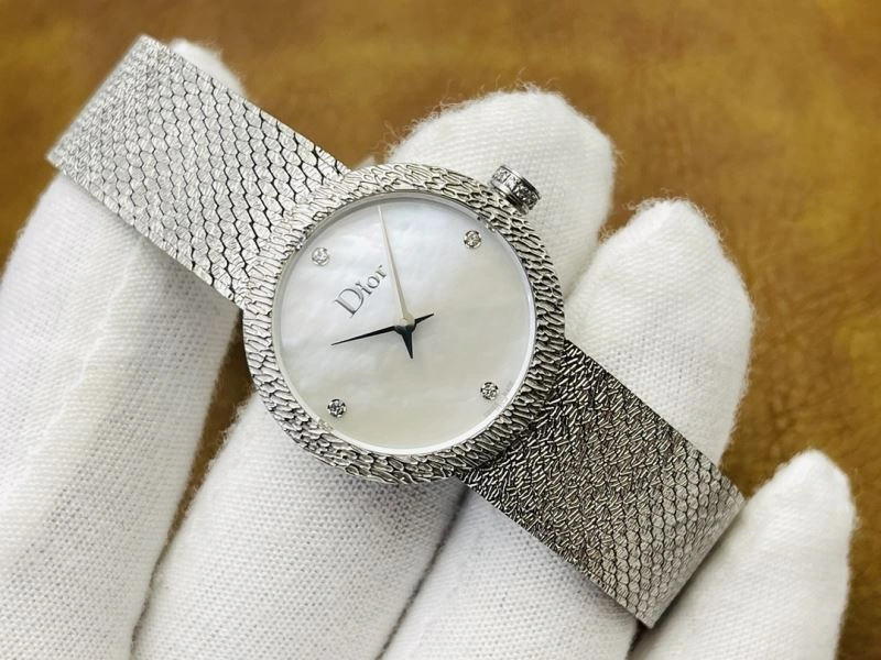 Durable CHRISTIAN DIOR Watches 182055