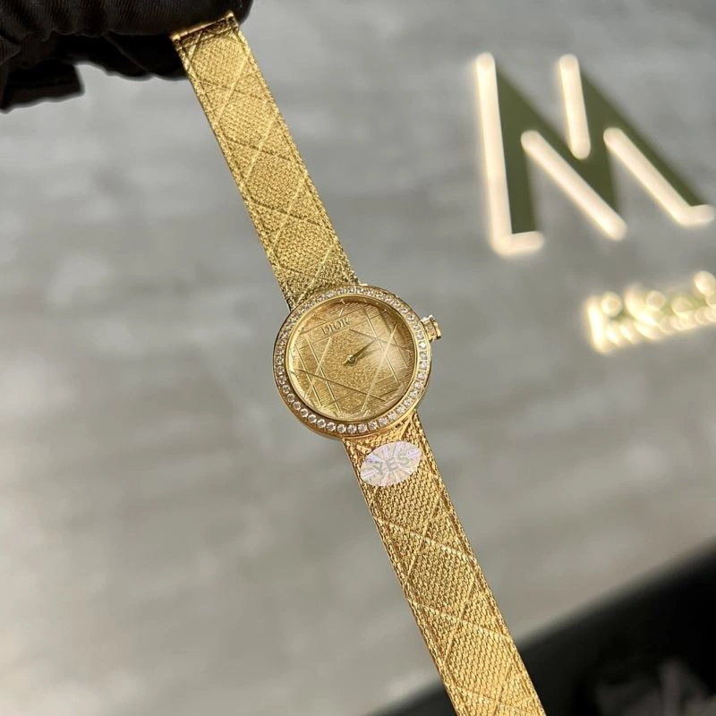 CHRISTIAN DIOR Watches EyeCatching 182051