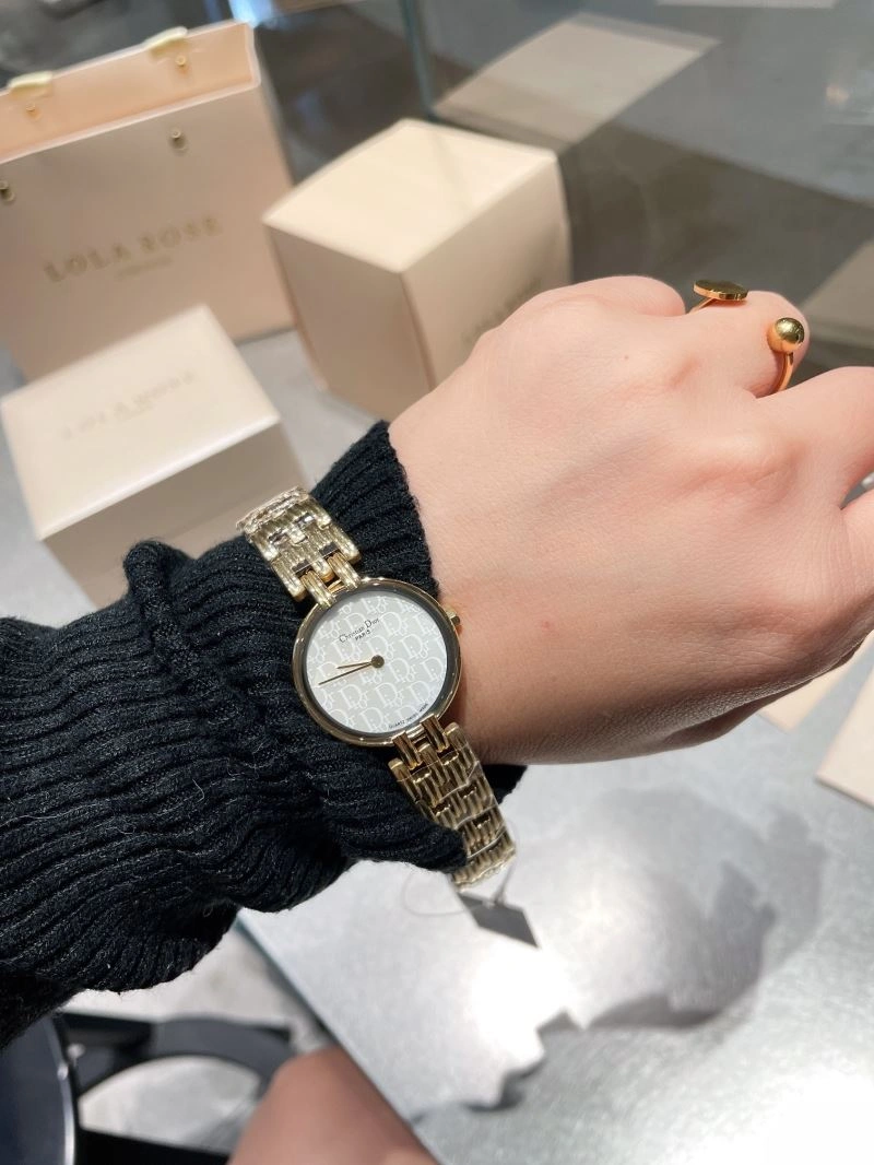 Versatile CHRISTIAN DIOR Watches 182048