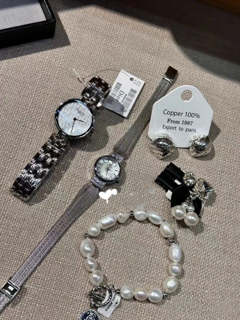 Casual CHRISTIAN DIOR Watches 182021