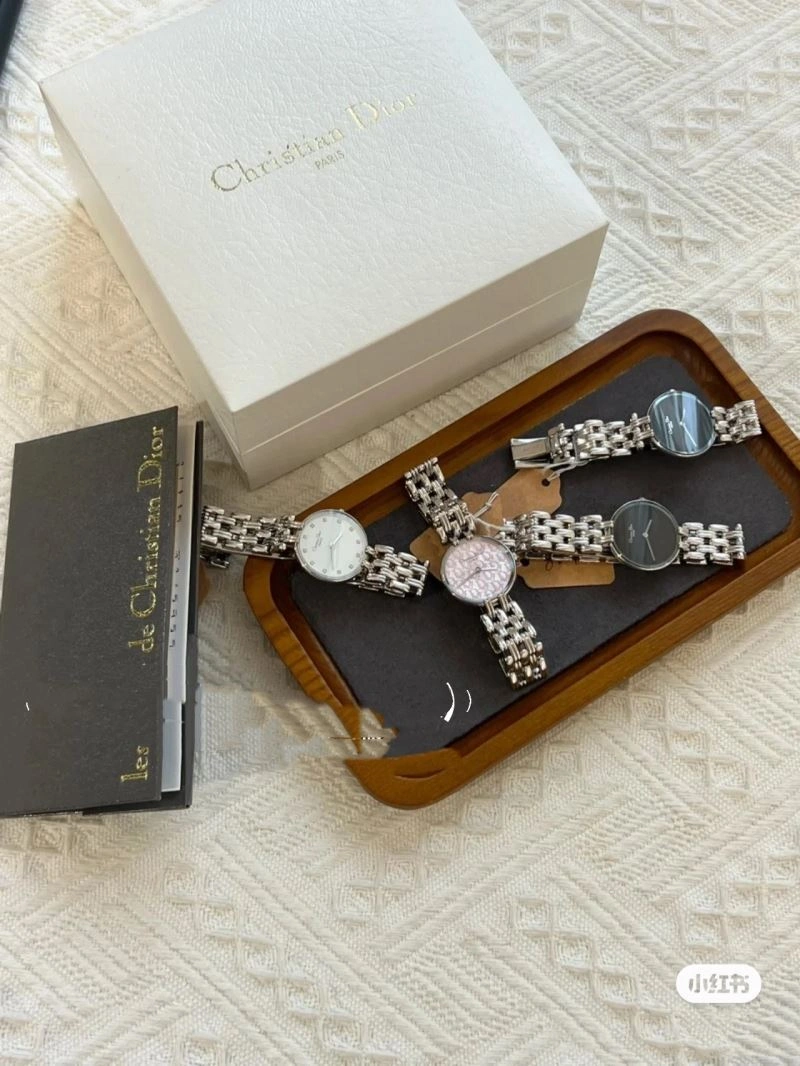 Tailored CHRISTIAN DIOR Watches 182015