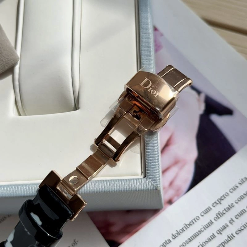 CHRISTIAN DIOR Watches EyeCatching 182018