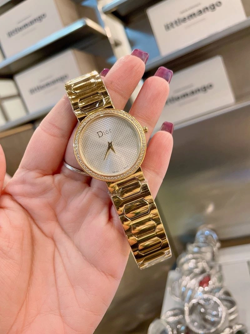 CHRISTIAN DIOR Watches Elegant 182043
