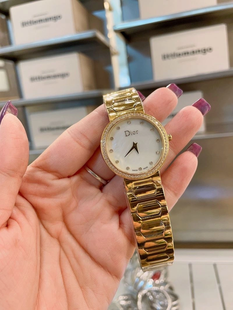 CHRISTIAN DIOR Watches Elegant 182043
