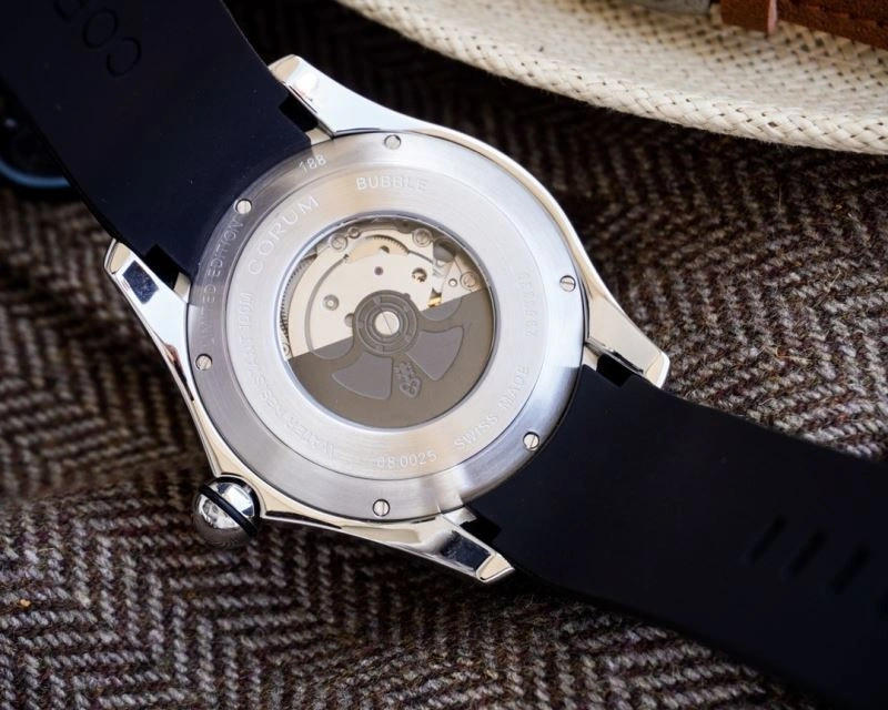 Attractive CORUM Watches 182120
