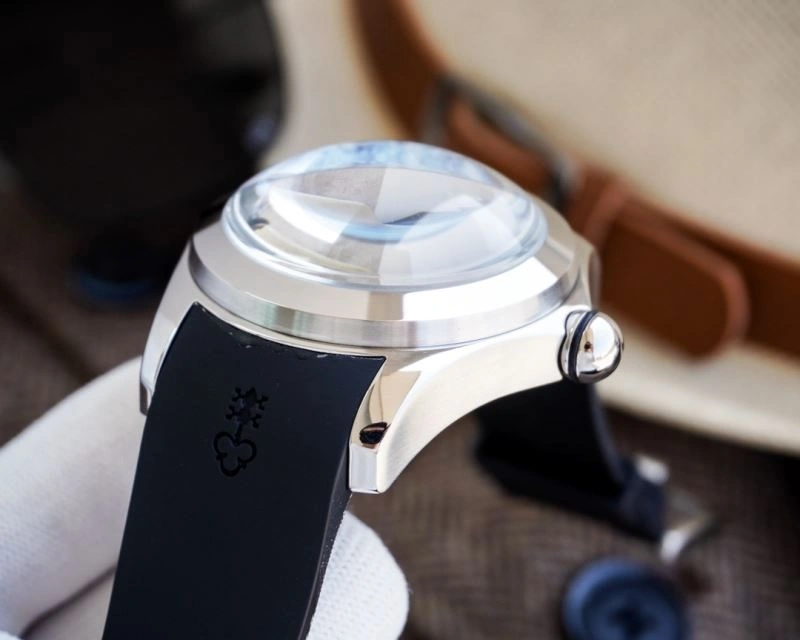 CORUM Watches BestValue 182124