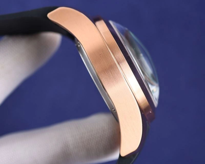 Efficient CORUM Watches 182112