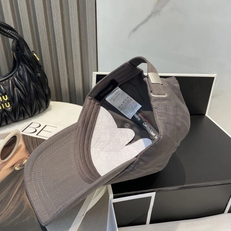 Calvin Klein Caps WaterResistant 260485