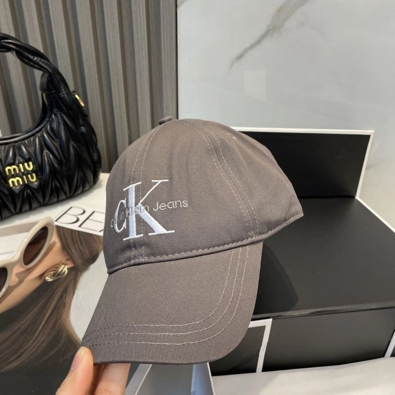 Calvin Klein Caps WaterResistant 260485