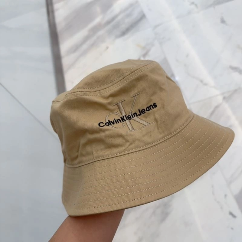 Soft Calvin Klein Caps 260494