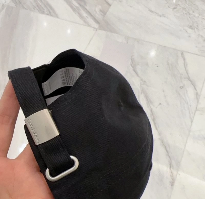 Calvin Klein Caps MultiPurpose 260470