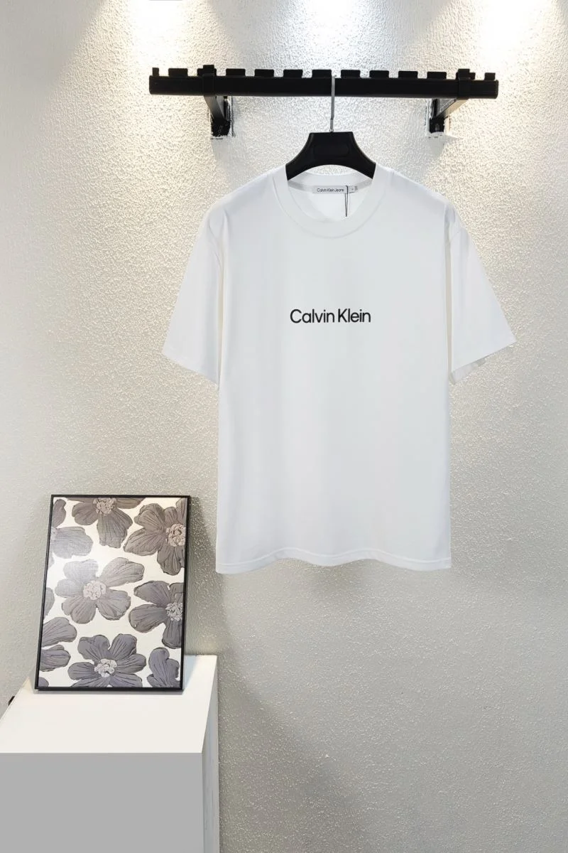 HighPerformance Calvin Klein T-Shirts 163807