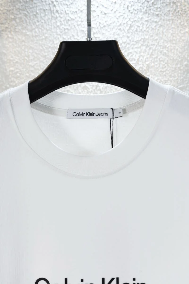 HighPerformance Calvin Klein T-Shirts 163807