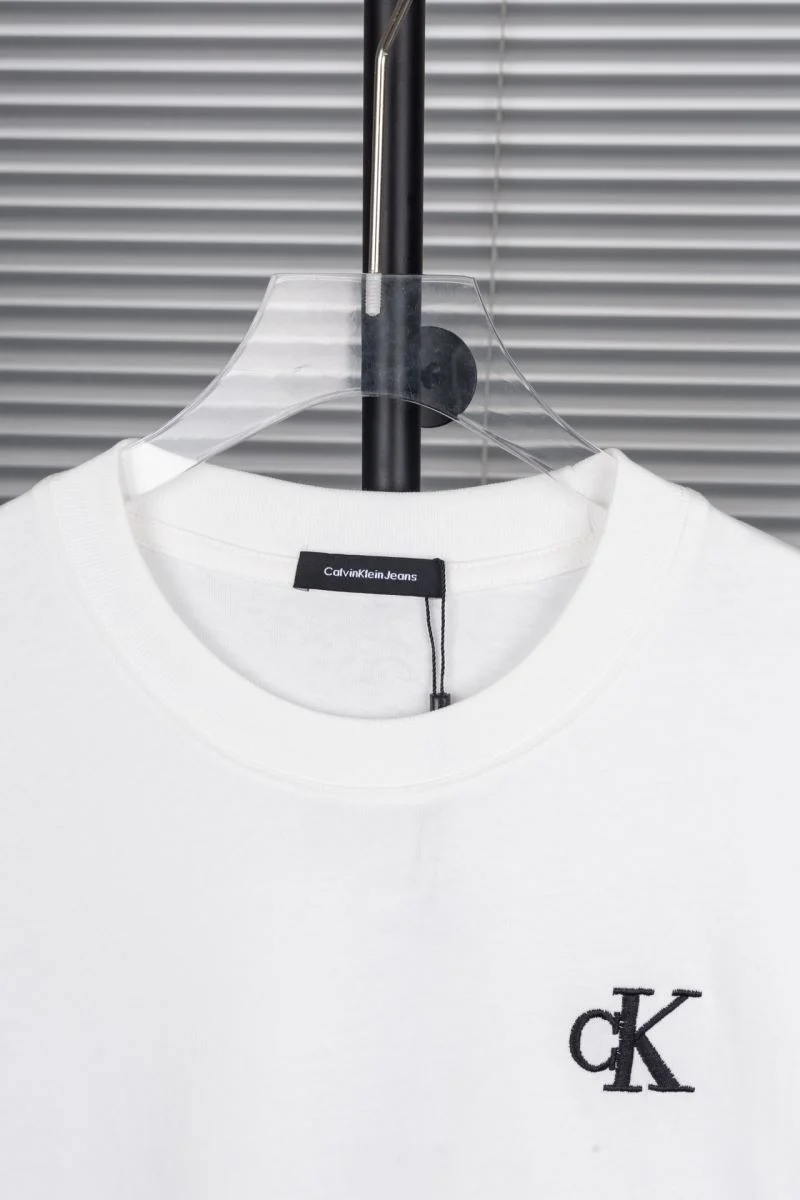 Calvin Klein T-Shirts Timeless 163012