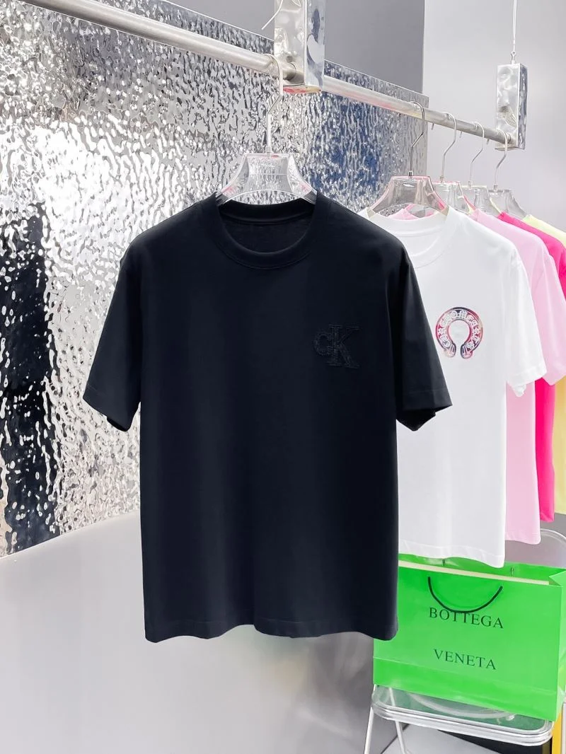 Bold Calvin Klein T-Shirts 163005