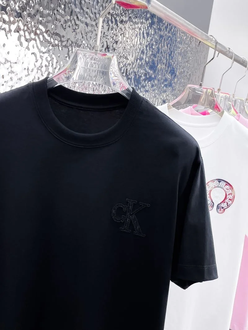 Bold Calvin Klein T-Shirts 163005