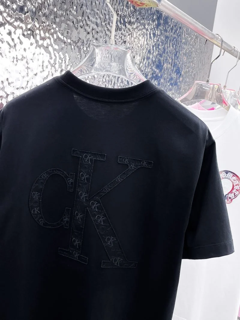 Bold Calvin Klein T-Shirts 163005
