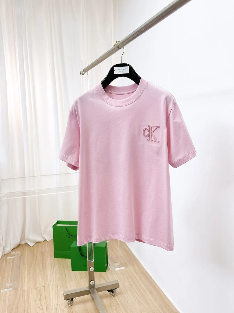 Fashionable Calvin Klein T-Shirts 161937