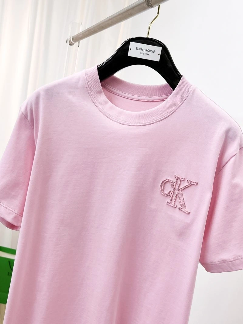 Fashionable Calvin Klein T-Shirts 161937