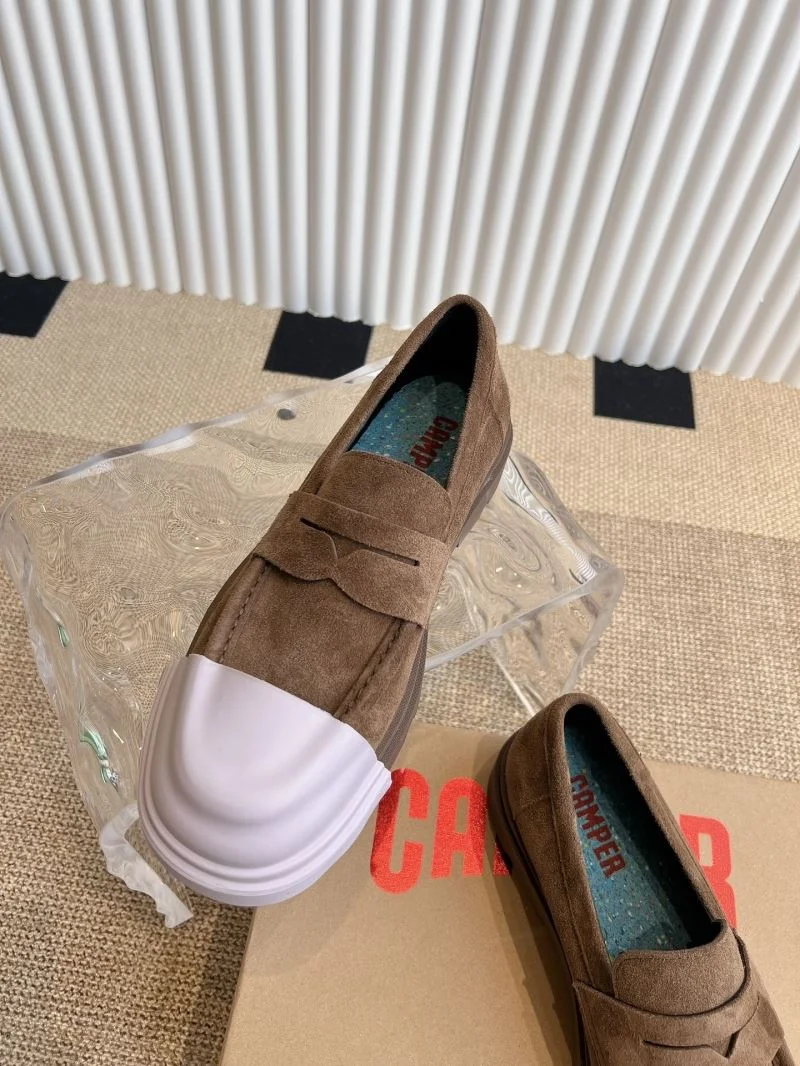 Attractive Camper Shoes 8331