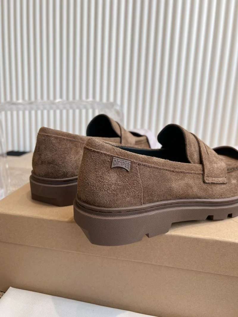 Attractive Camper Shoes 8331