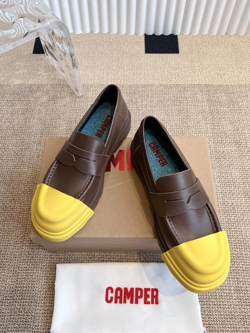 Flexible Camper Shoes 8264