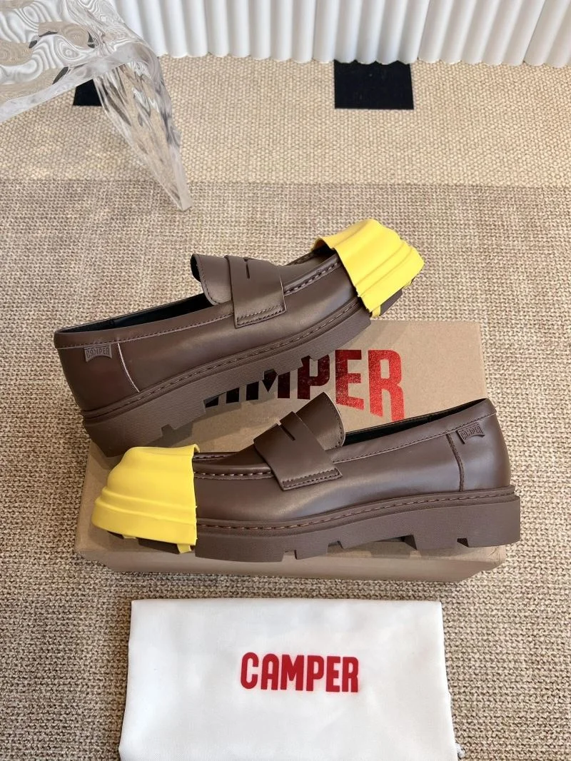 Flexible Camper Shoes 8264