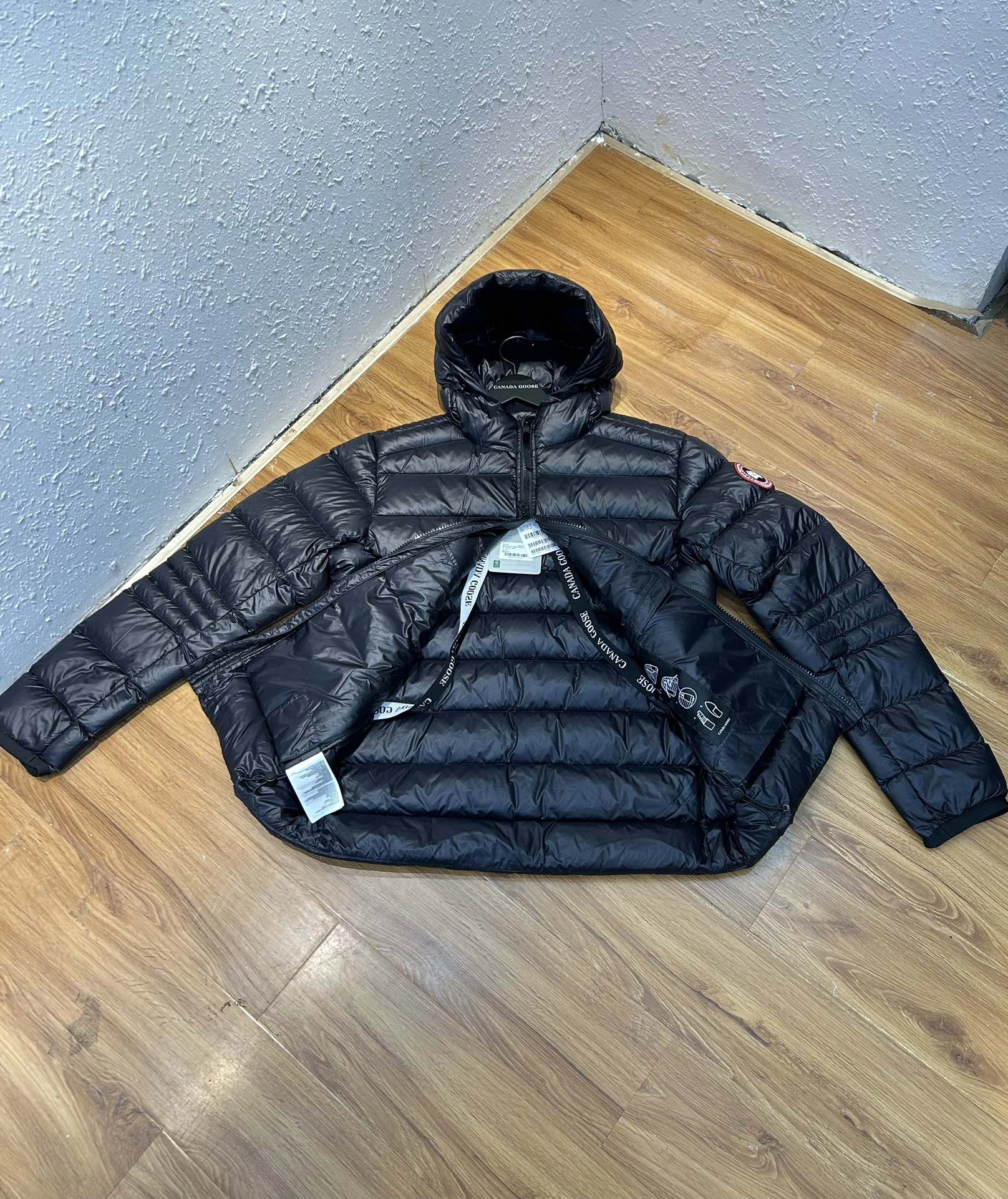 Unisex Canada Goose Down Jackets 106645
