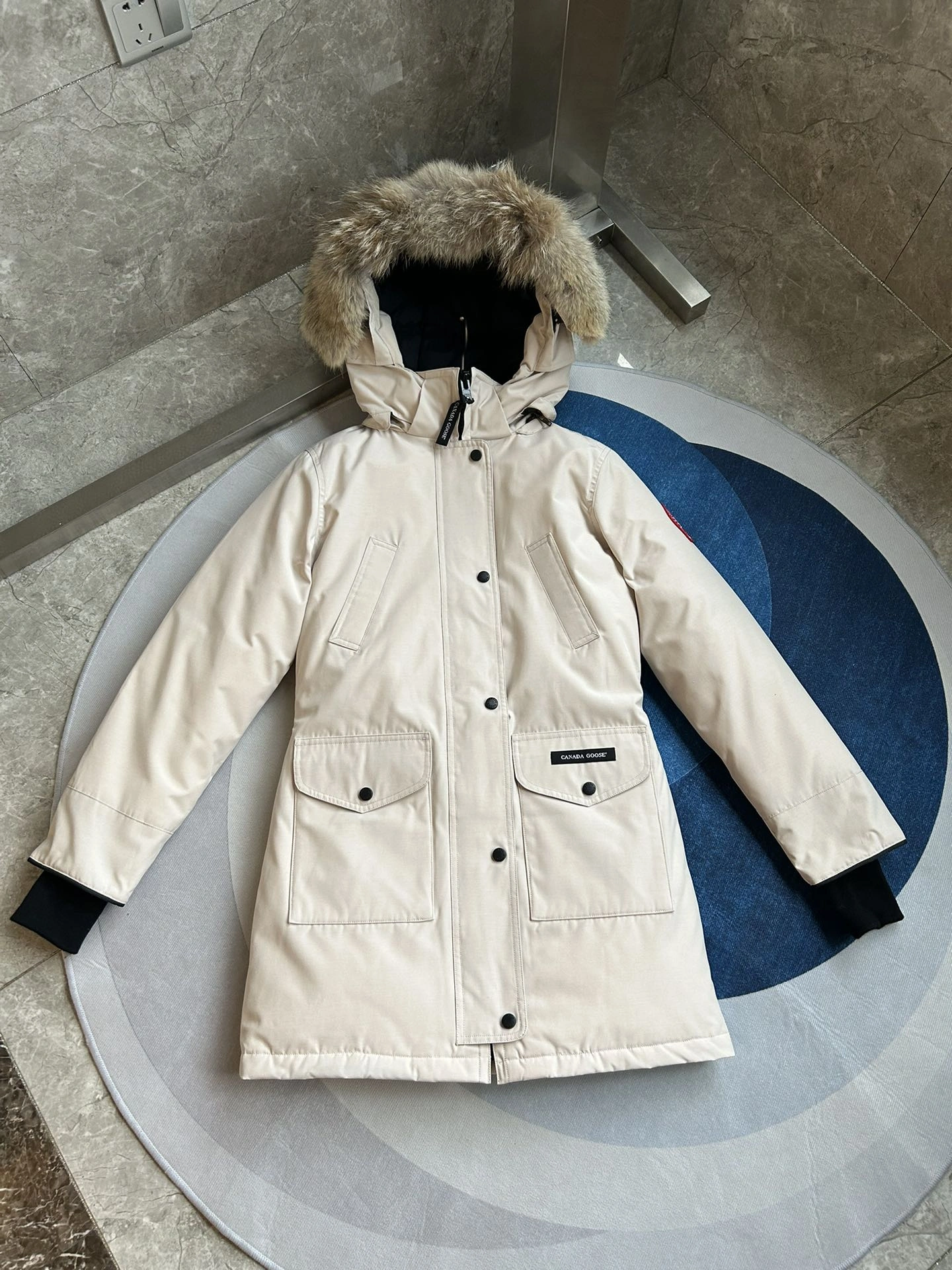 Fashionable Canada Goose Down Jackets 106637