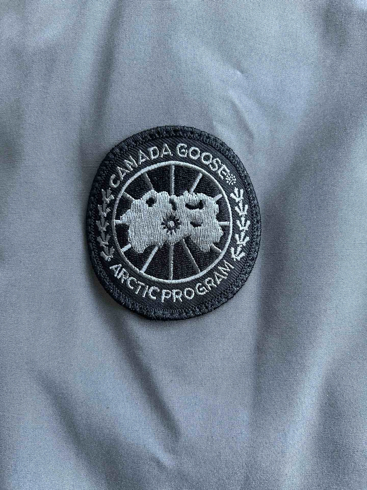 Canada Goose Down Jackets TechFriendly 106632