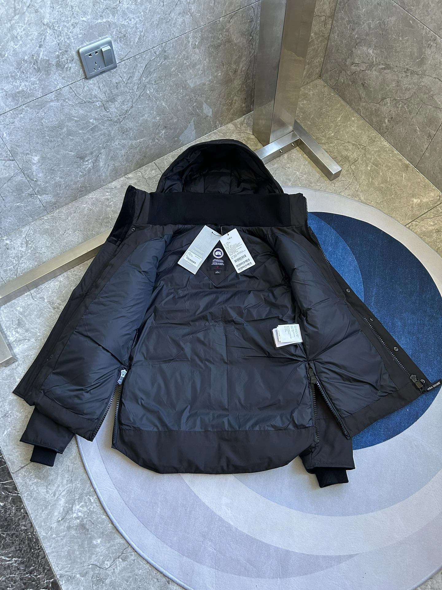 Minimalist Canada Goose Down Jackets 106631