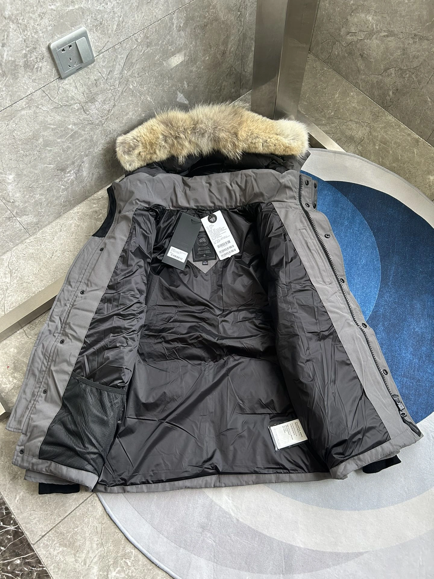 Contemporary Canada Goose Down Jackets 106629