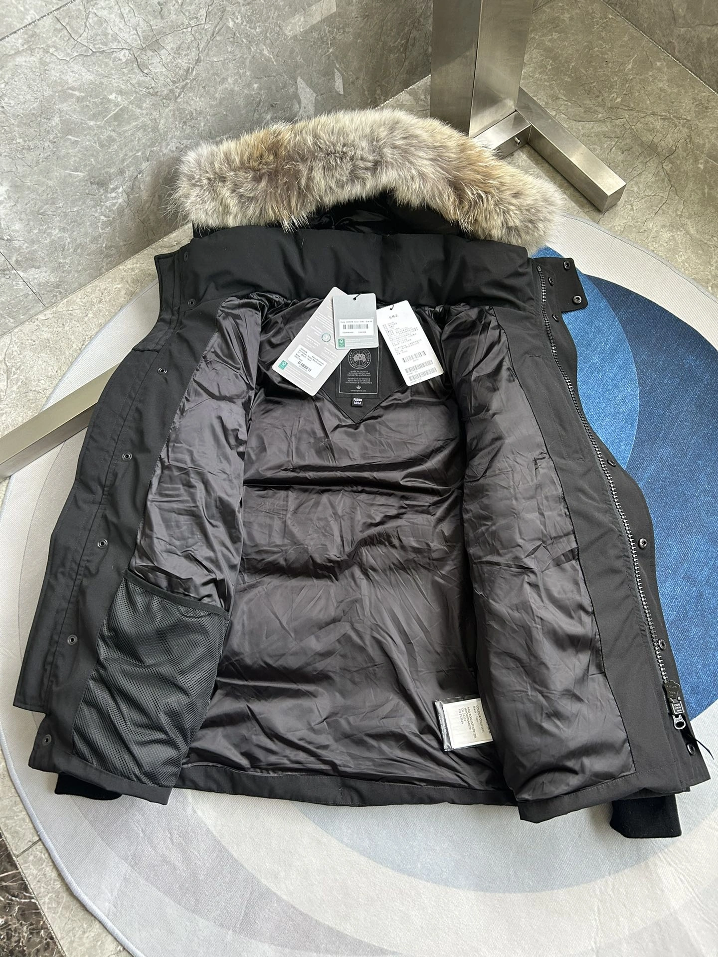 Canada Goose Down Jackets Versatile 106628