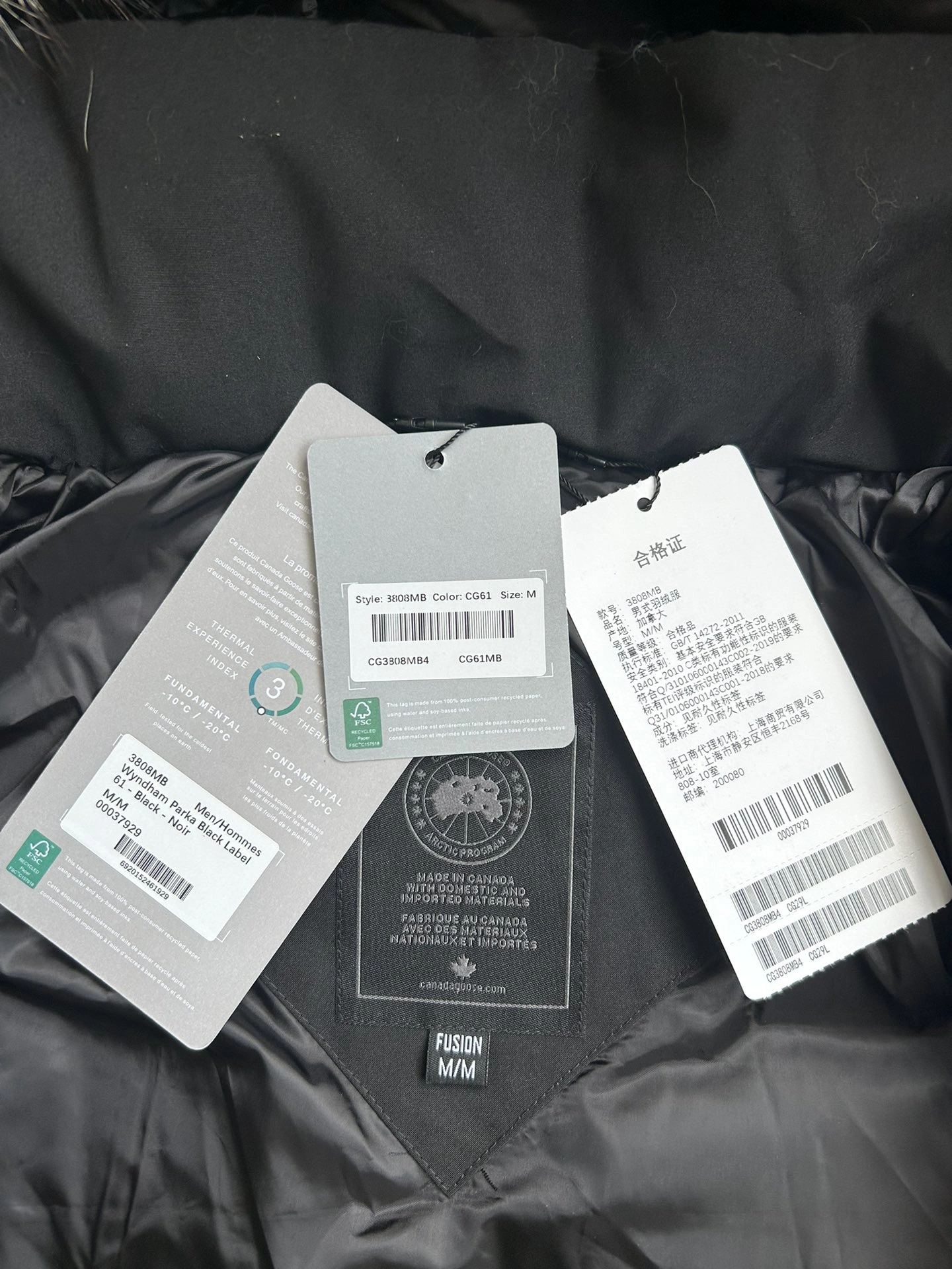 Canada Goose Down Jackets Versatile 106628