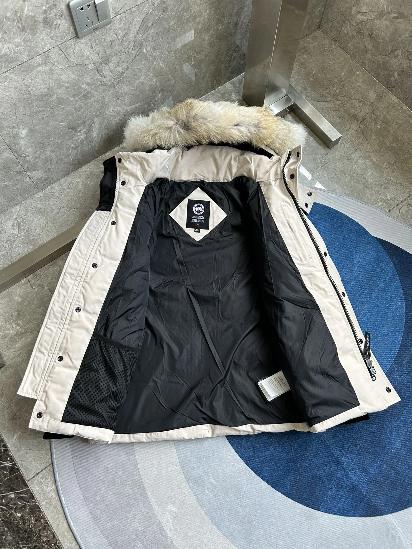 Snug Canada Goose Down Jackets 106625