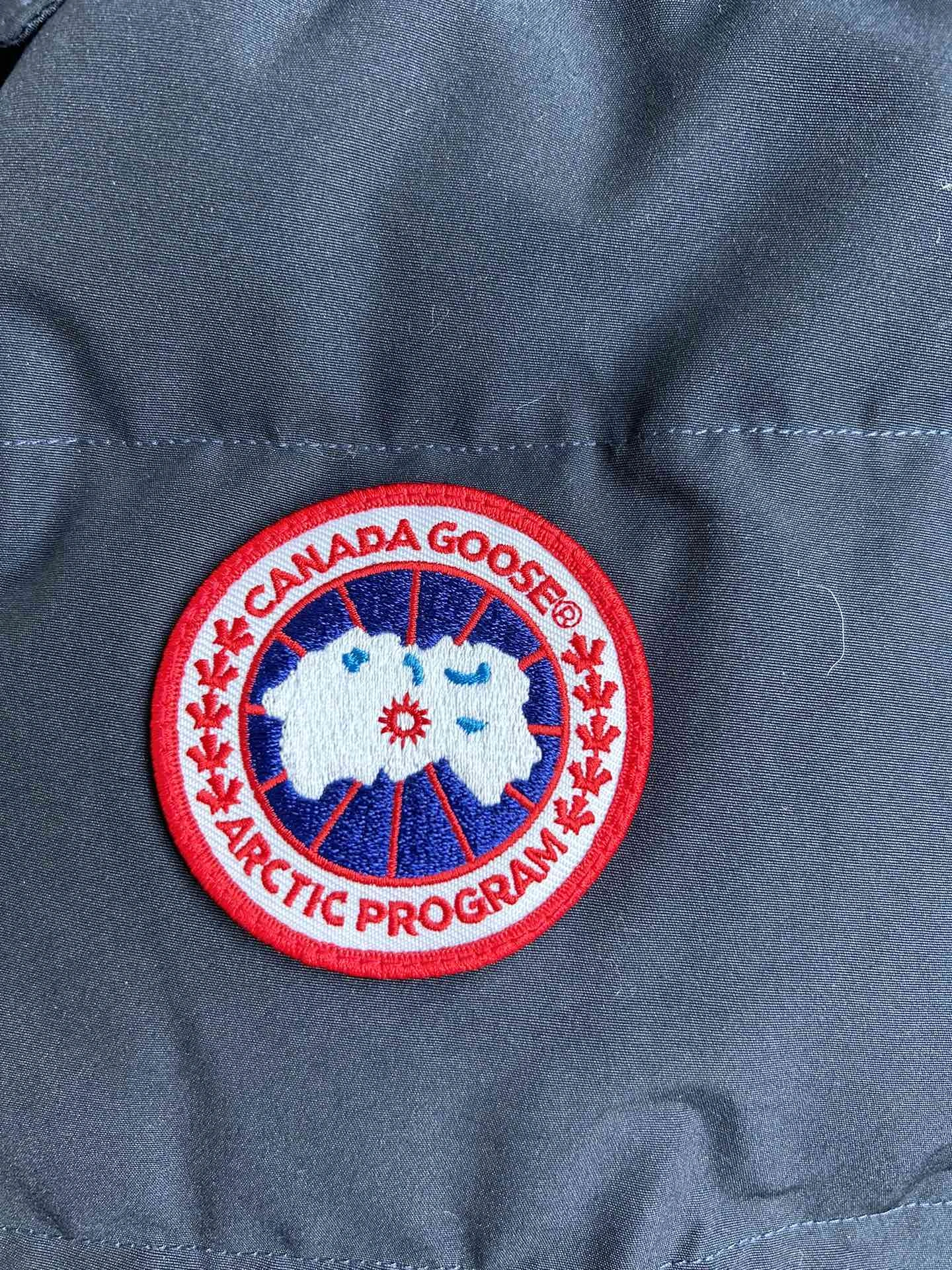 Minimalist Canada Goose Down Jackets 106676
