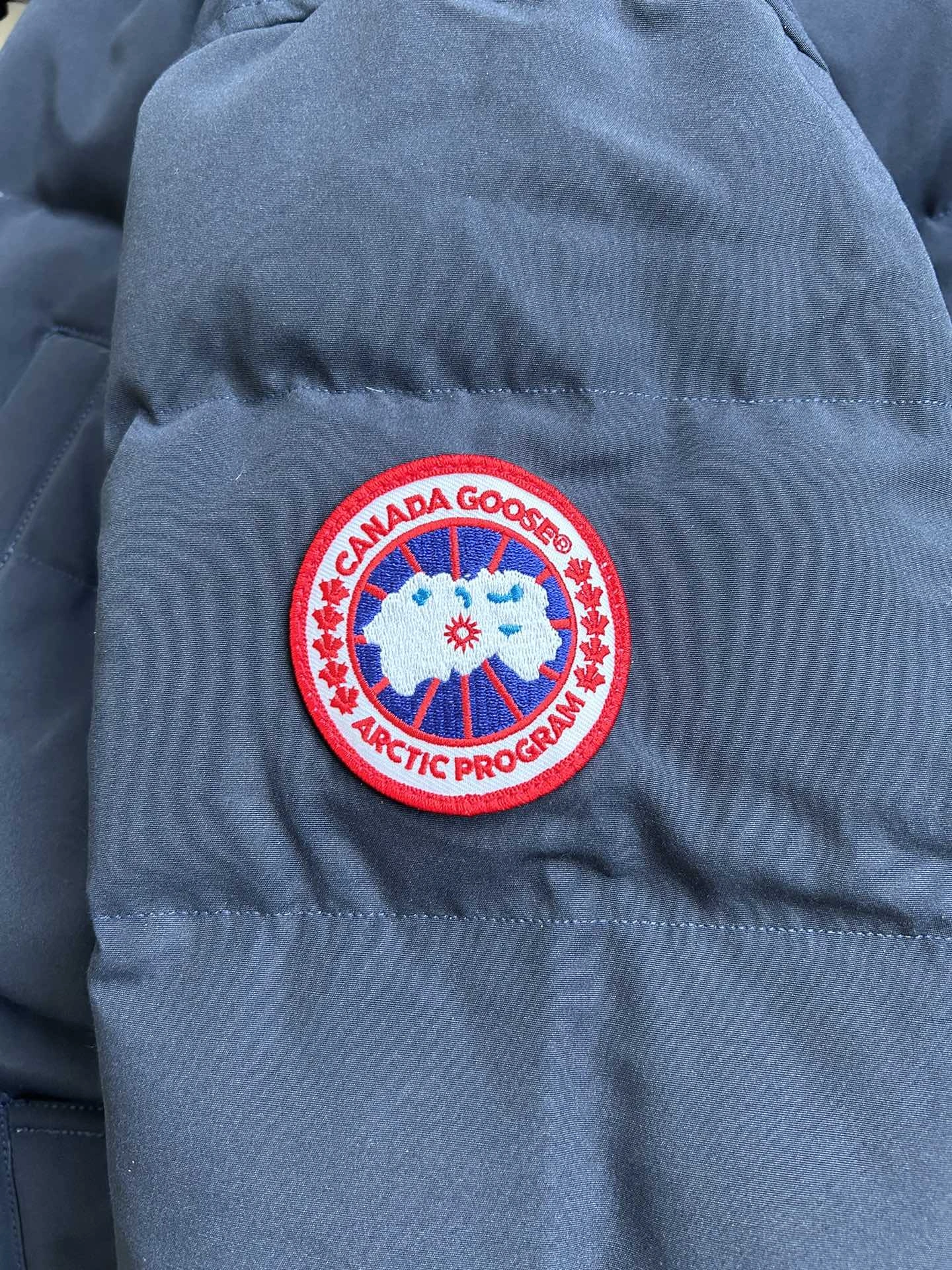 Durable Canada Goose Down Jackets 106621
