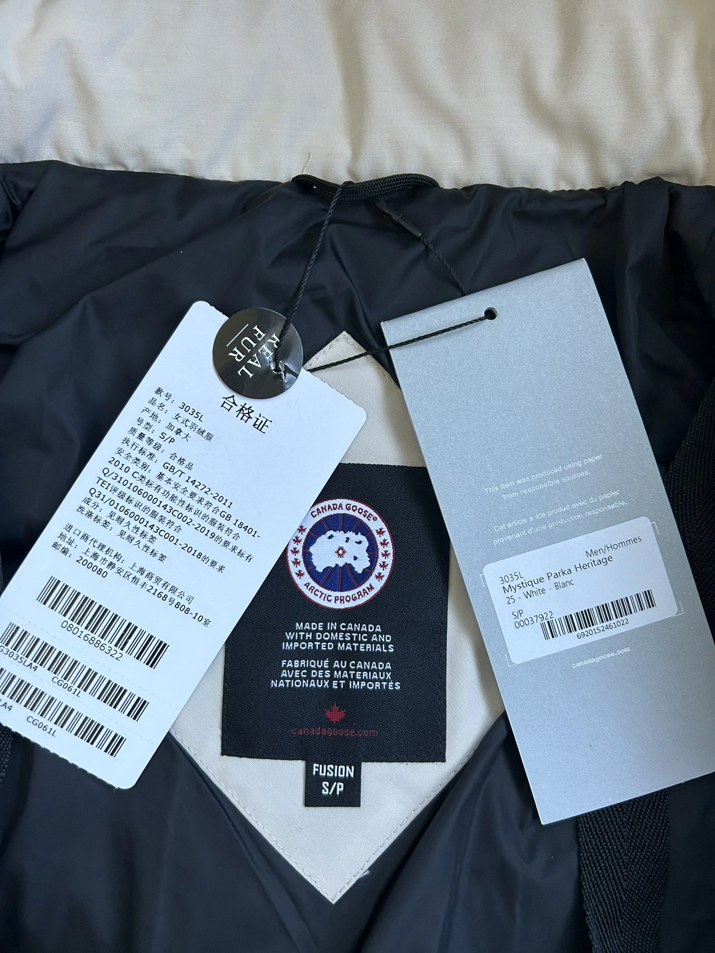 Canada Goose Down Jackets RelaxedFit 106664