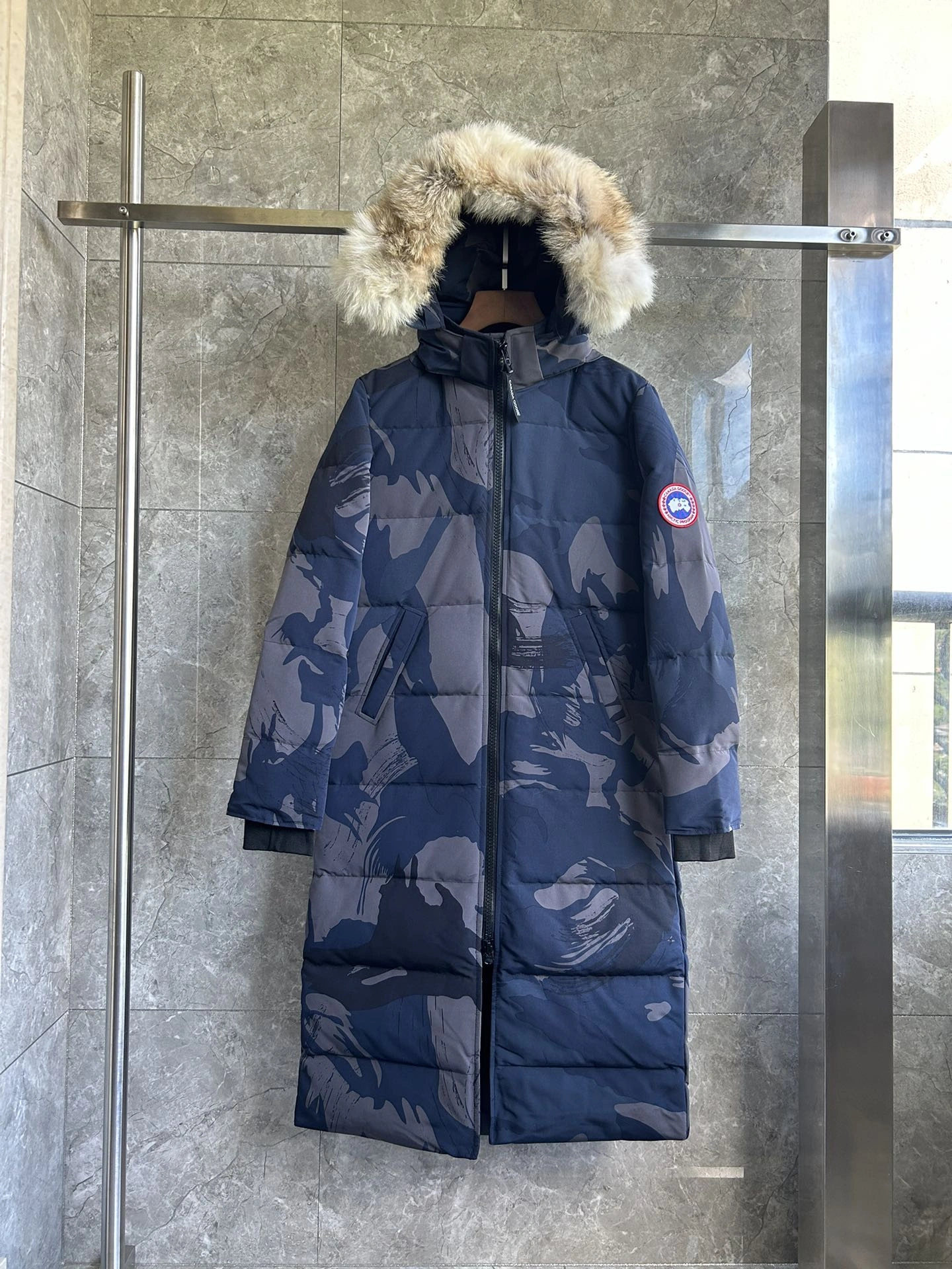 Canada Goose Down Jackets WaterResistant 106615
