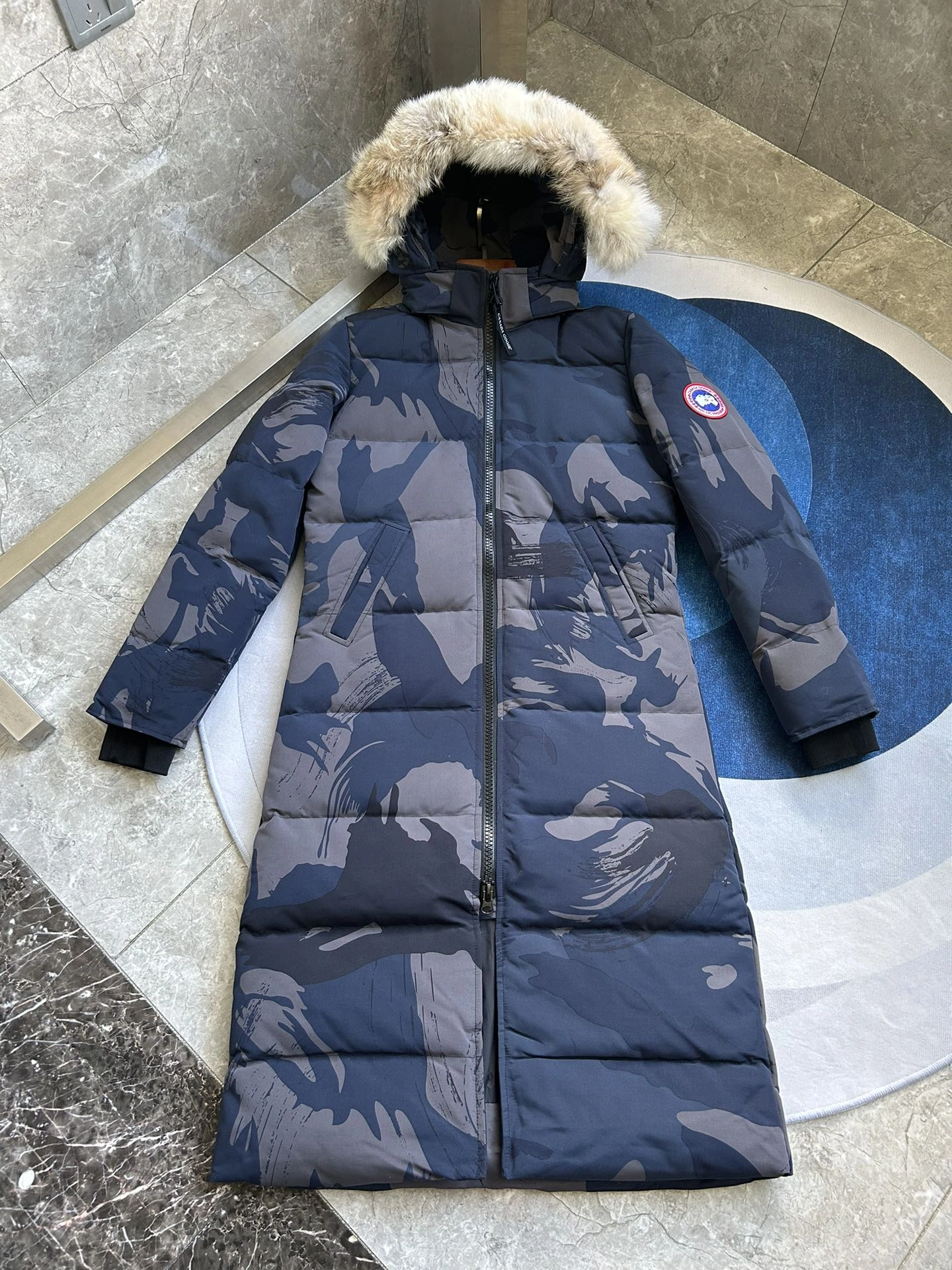Canada Goose Down Jackets WaterResistant 106615