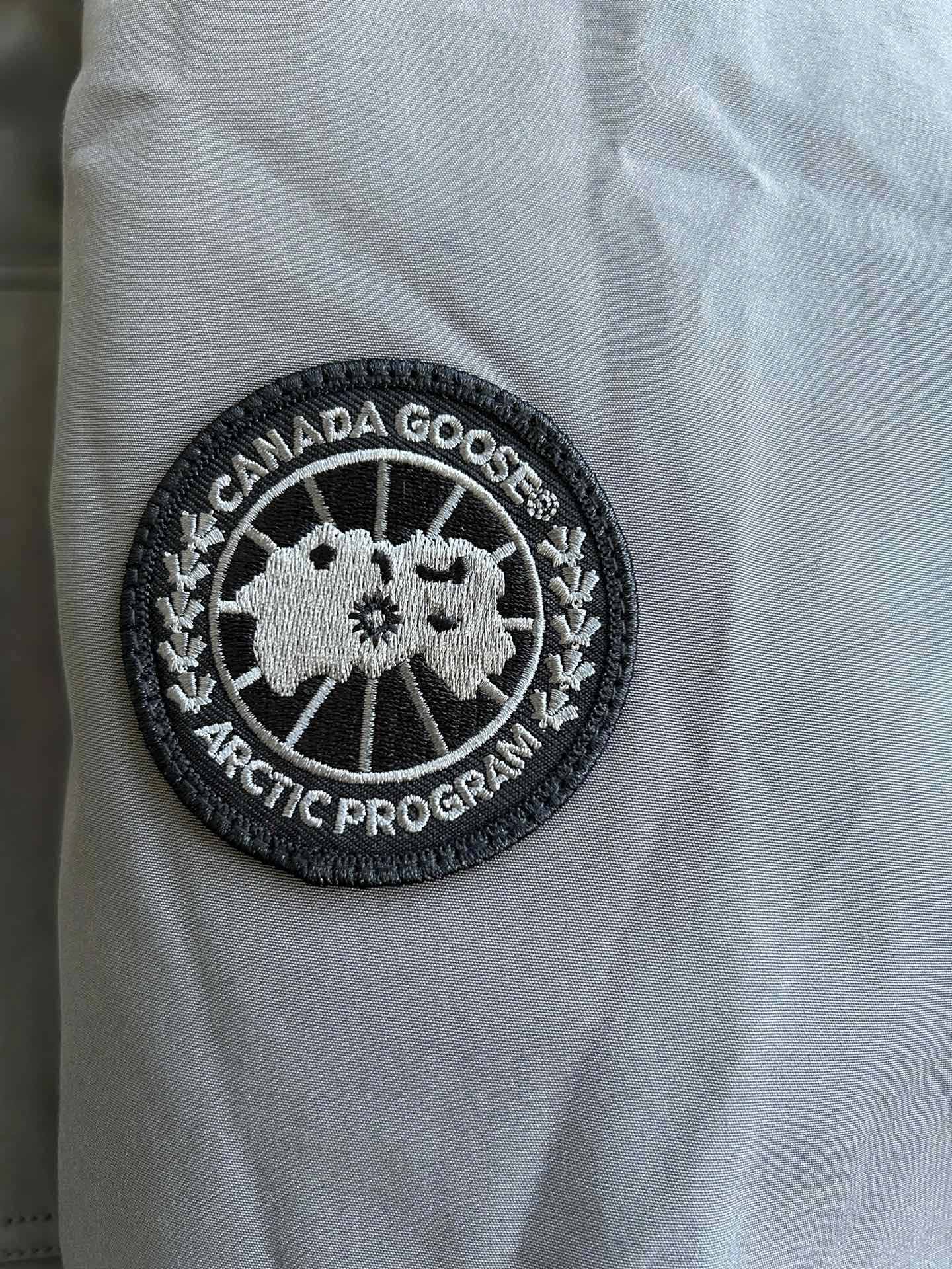 Vibrant Canada Goose Down Jackets 106199