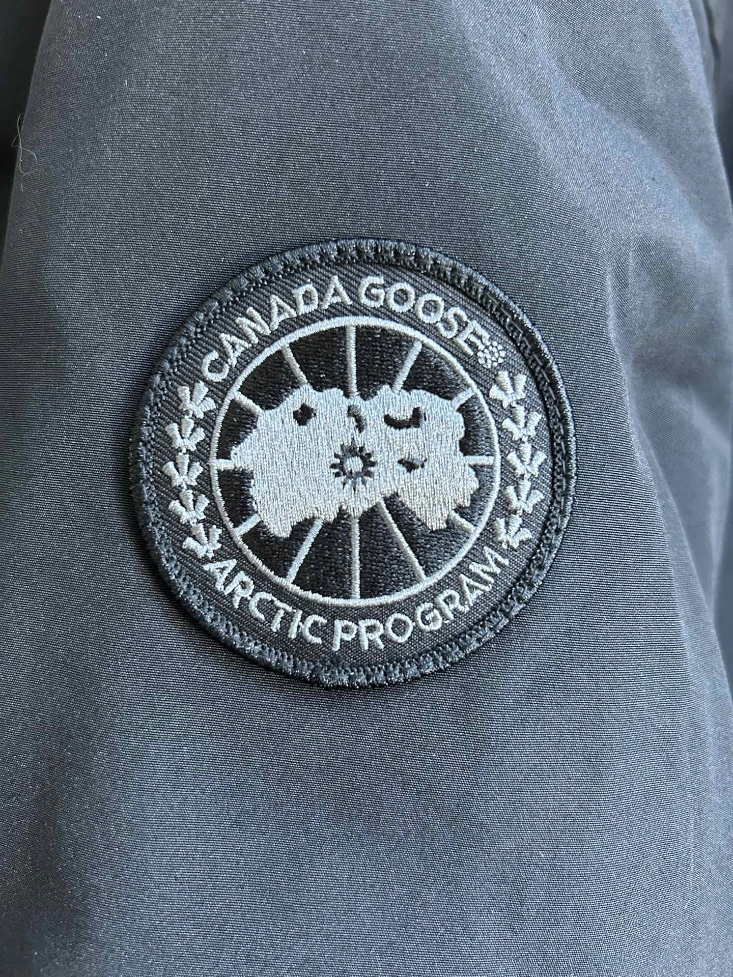 Canada Goose Down Jackets SportInspired 106604