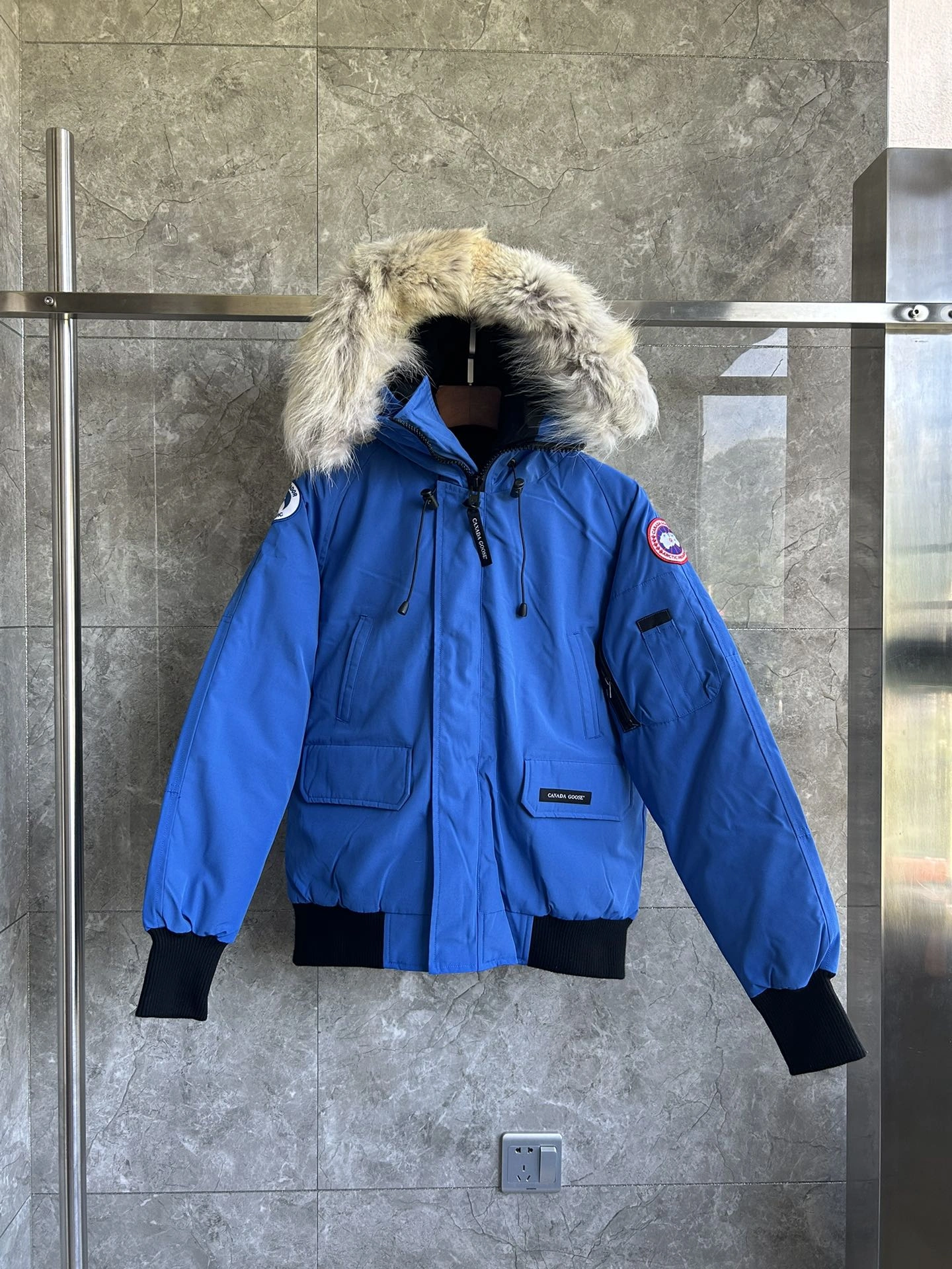 Canada Goose Down Jackets Snug 106606
